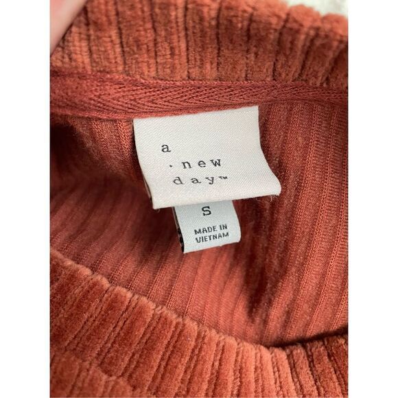 A New Day Burnt Orange Ribbed Long Sleeve Blouse Size Small - Picture 3 of 6